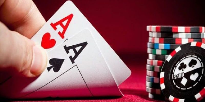 Cách chơi bài Poker chi tiết và bí kíp thắng lớn cho tân thủ 2 Cách chơi bài Poker tại vòng Preflop